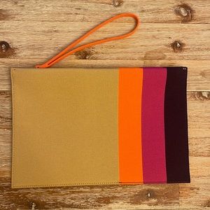 Rothy’s Essential Wristlet Pouch with Magnets, khaki striped